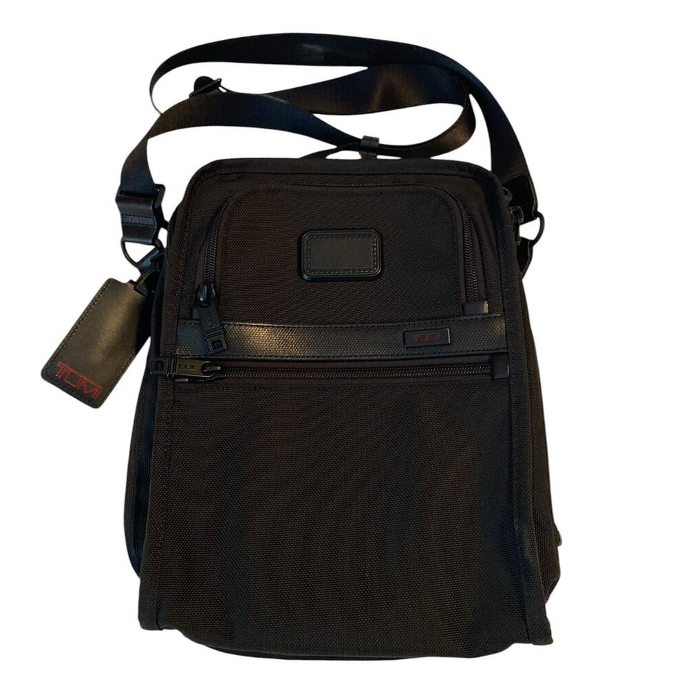 TUMI Alpha 2 Black Ballistic Nylon Travel Messenger Crossbody Bag 22116D2